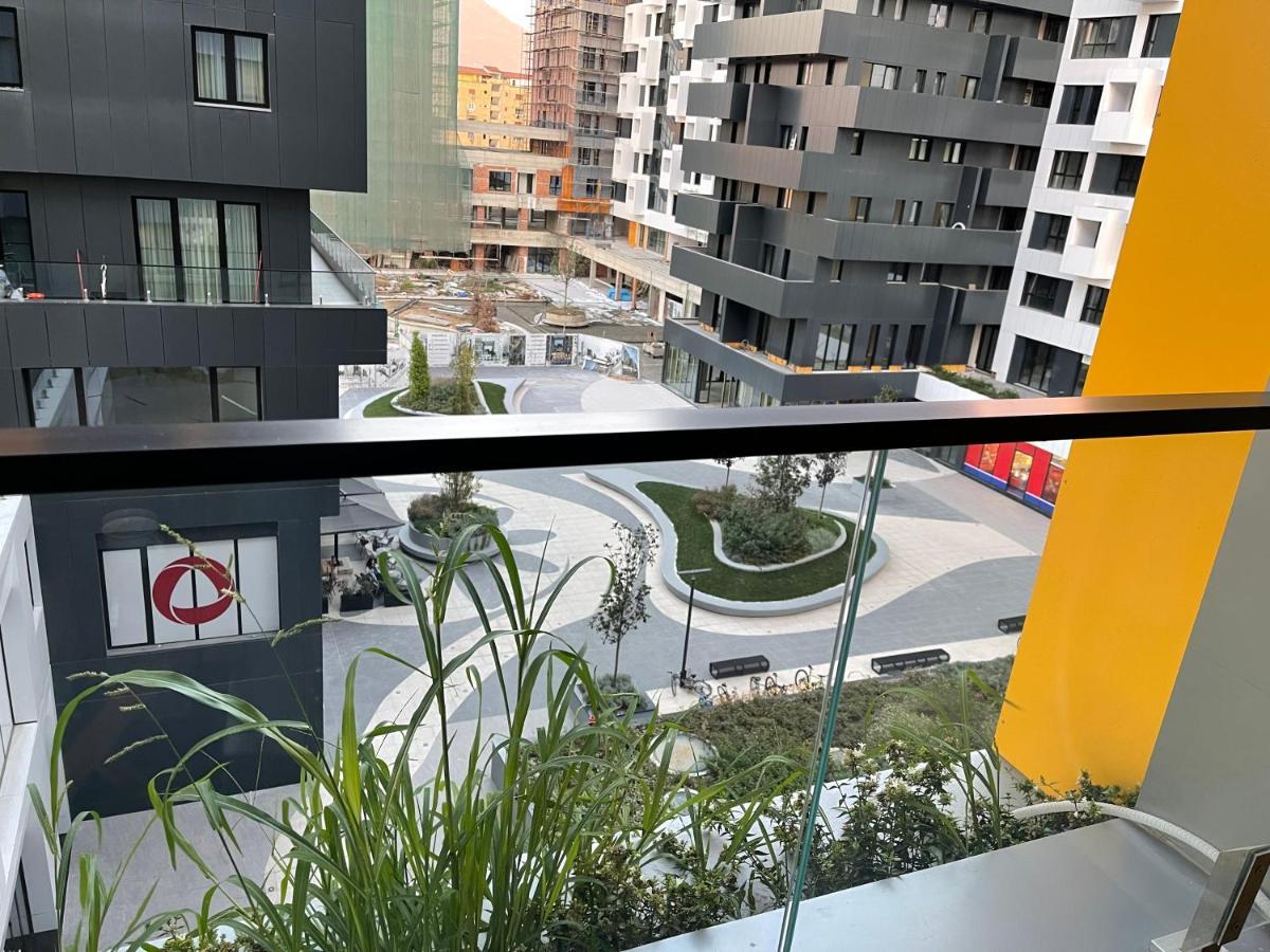Homerent 21 Square Apartment Tirana